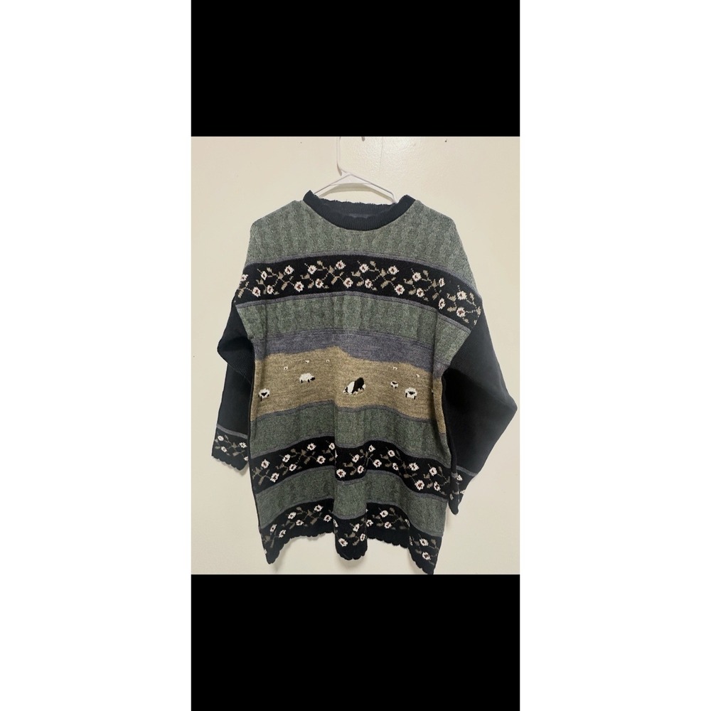 Vintage Radish Countrywear Sheep Sweater Size L/XL